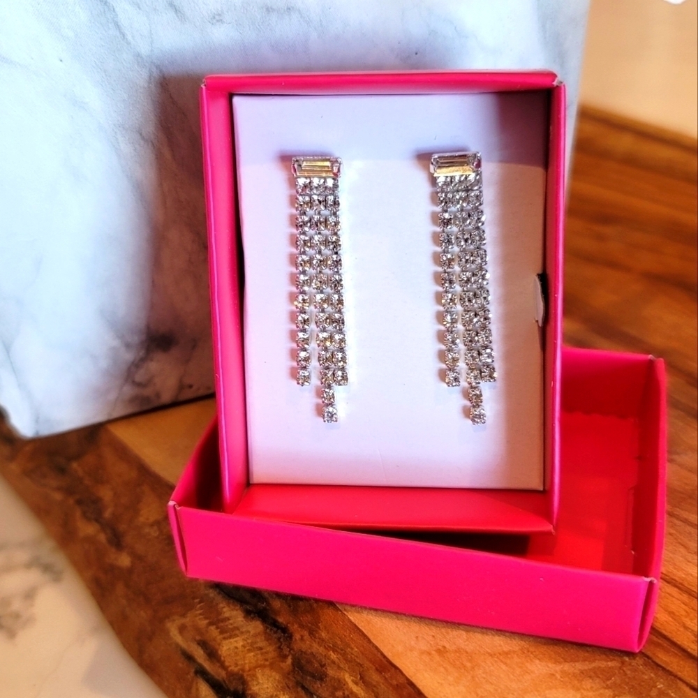 *4 for $25* Avon Waterfall Chandelier Earrings